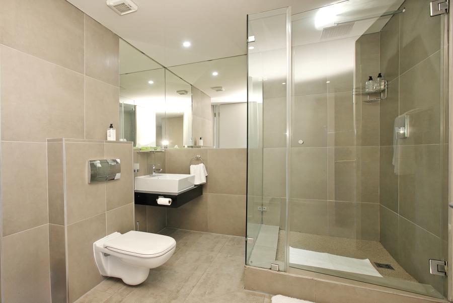 4 Bedroom Property for Sale in Waves Edge Western Cape